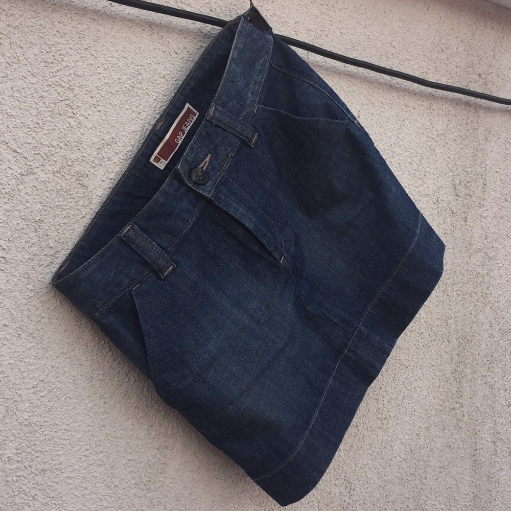NWOT Gap short denim skirt